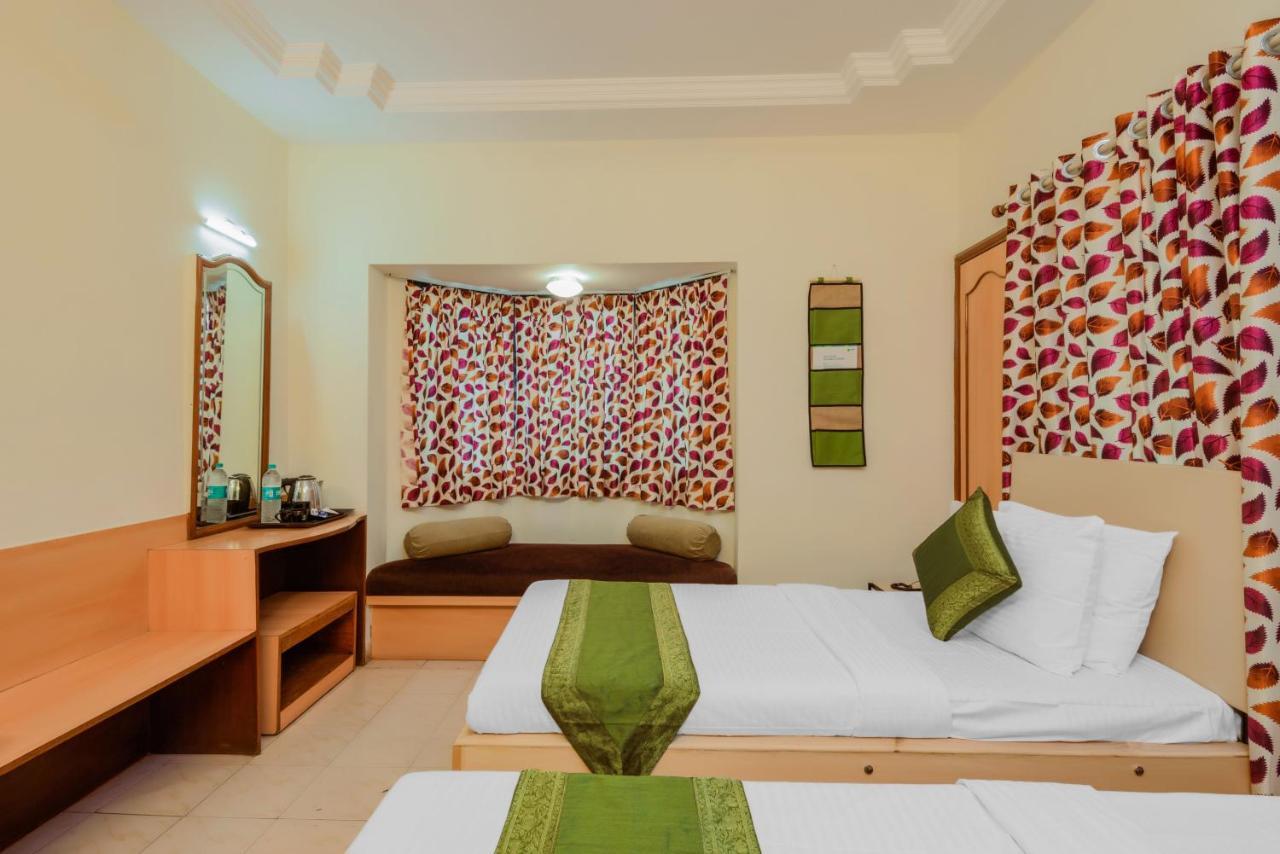 Hotel Treebo Arts Executive à Aurangābād Extérieur photo