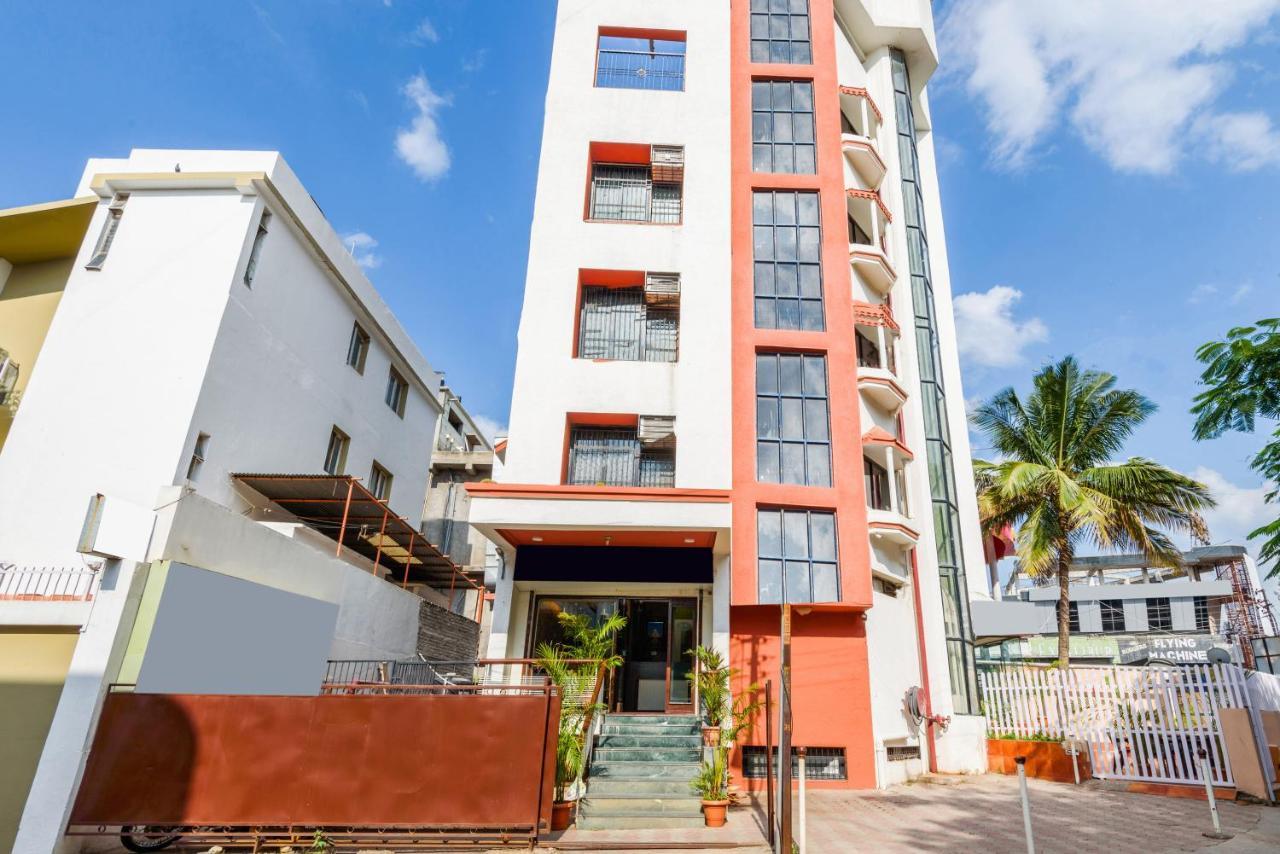 Hotel Treebo Arts Executive à Aurangābād Extérieur photo