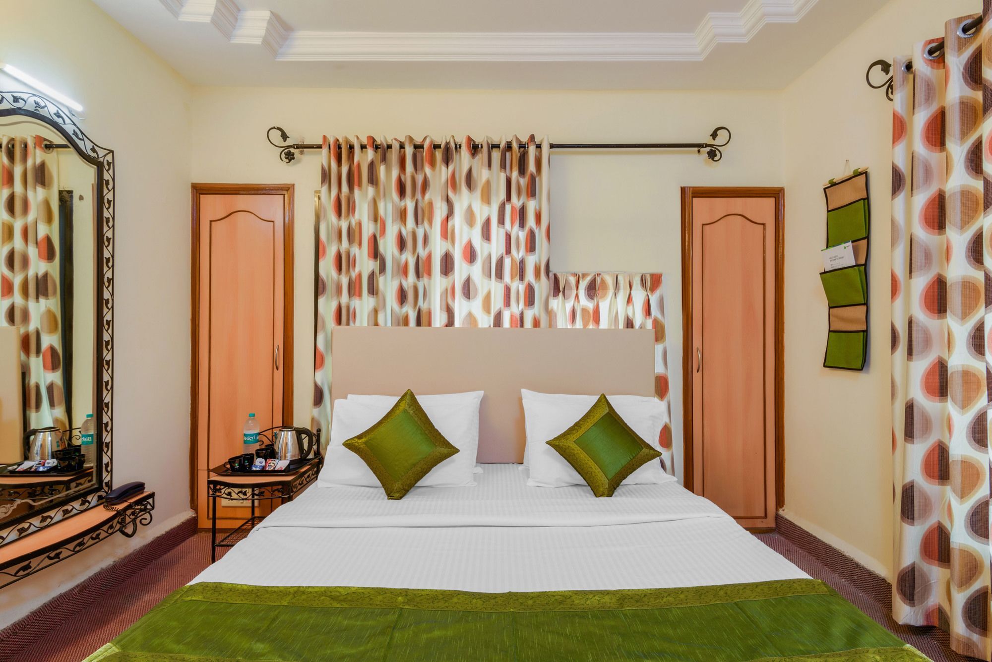 Hotel Treebo Arts Executive à Aurangābād Extérieur photo
